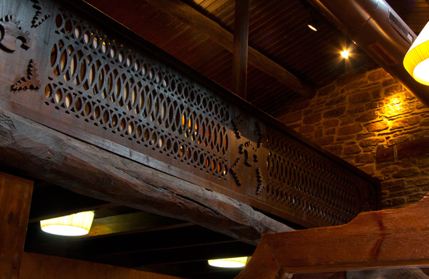 Handrail replica with numerical control cutting. Casa Gerardo restaurant. Asturias.